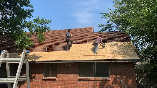 American Central Roofing & Construction