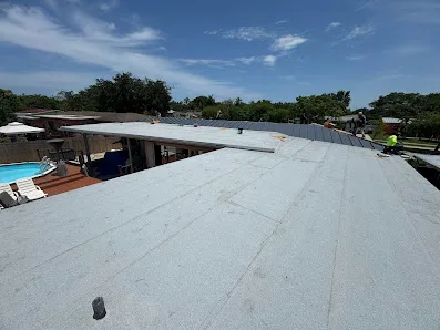 CD Roofing Co