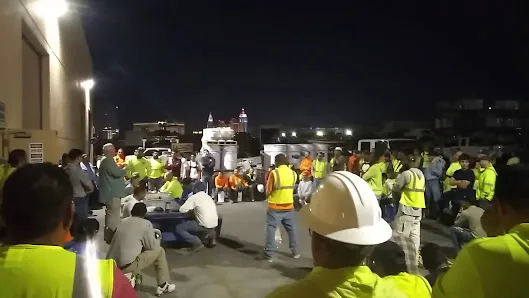 Commercial Roofers Inc