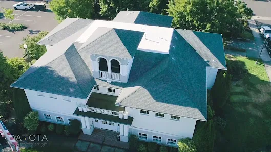 Dakota Roofing & Construction