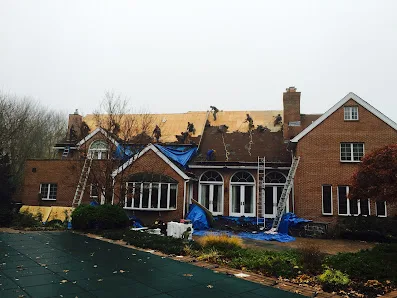 Four Seasons Roofing & Exteriors