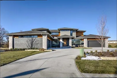 Hernandez & Sons Roof Repair — main photo