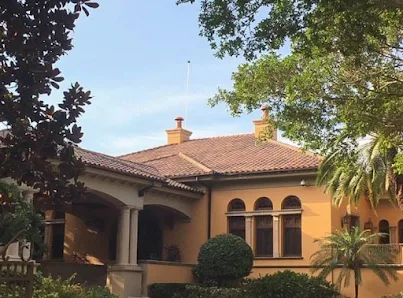 Iron Gate Roofing Contractors