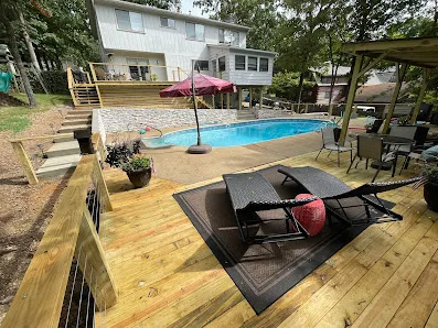 Local Roofing & Construction