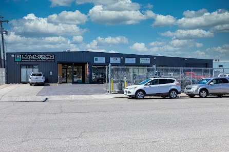 Lynnrich Seamless Siding, Windows and Doors