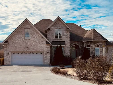 McGuire Roofing & Construction