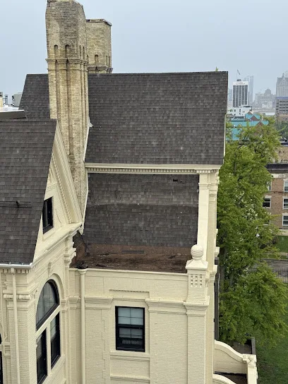 Milwaukee Roof repairs