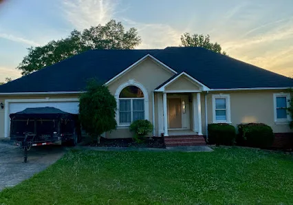 Monarch Roofing