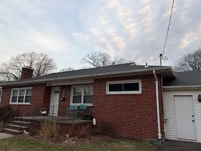 SALINAS ROOFING GUTTERS CONTRACT