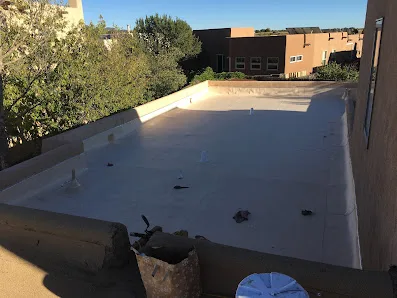 Splendid Builders & Roofing