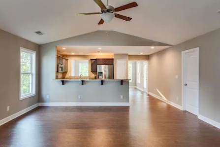 Tri-Star Roofing & Renovations